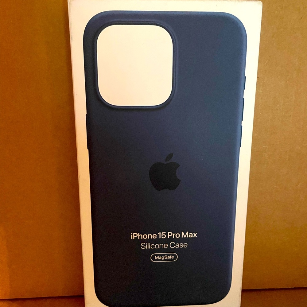 New iPhone 15 Pro Max Silicone Case